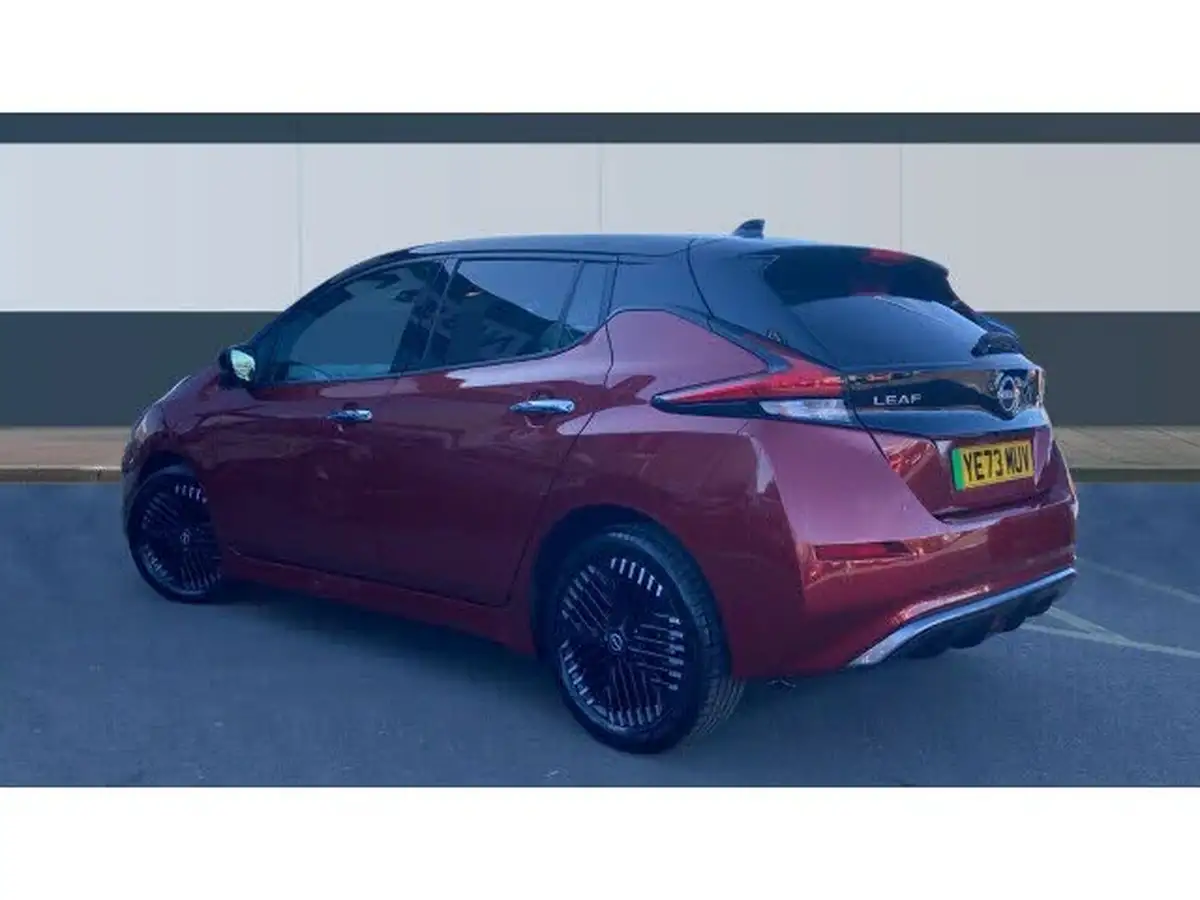 2023-nissan-leaf-e-tekna-39kwh-big-1