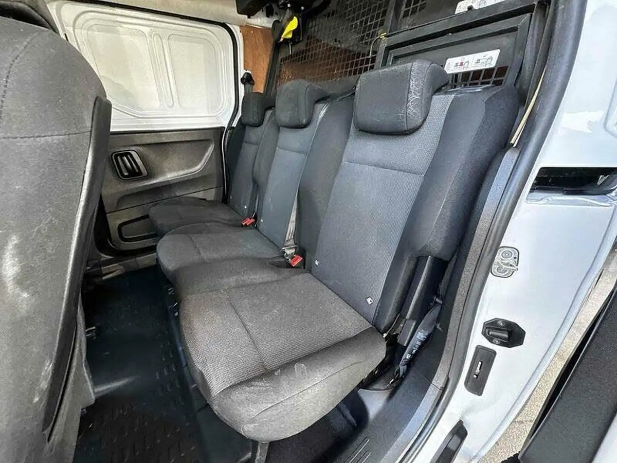 2023-citroen-berlingo-big-27