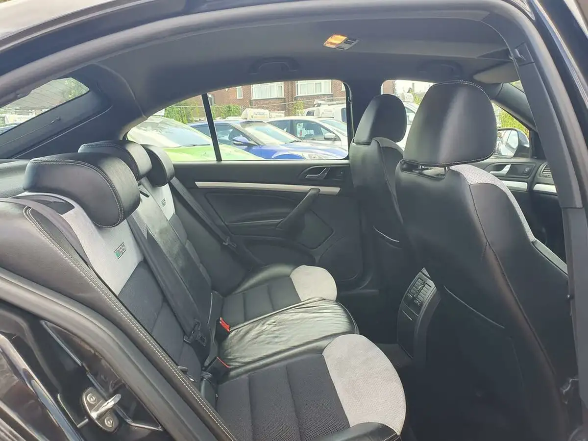 2010-skoda-octavia-20-vrs-197bhp-hatchback-big-28