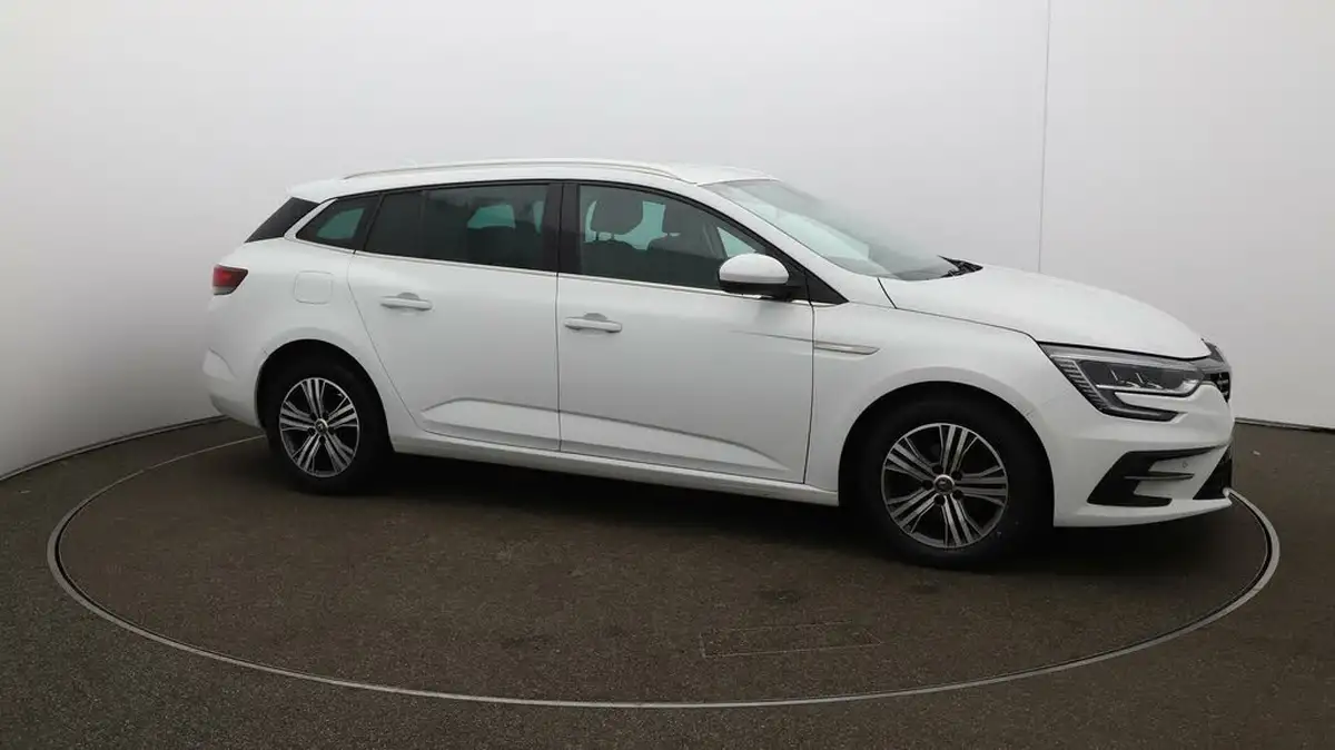 2021-renault-megane-15dci-iconic-sport-tourer-big-37