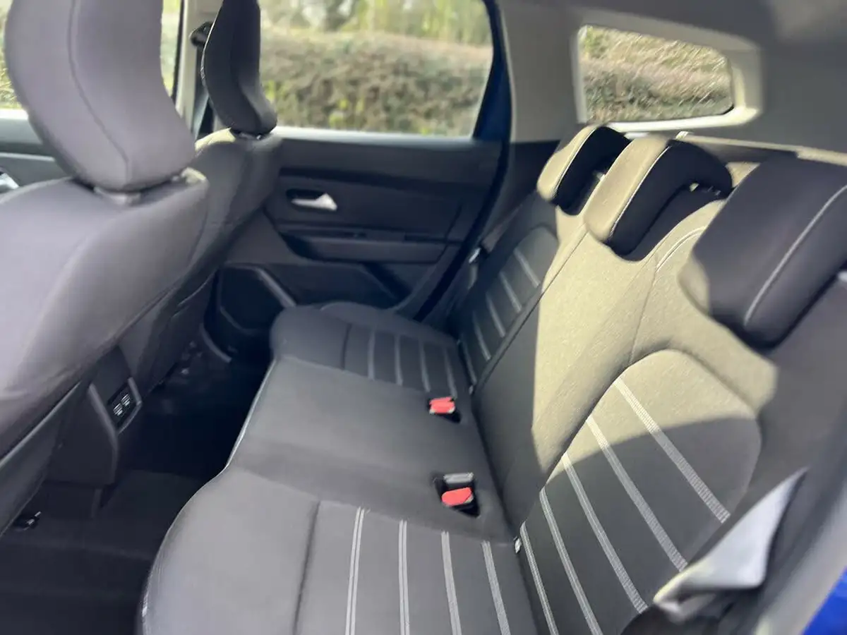2021-dacia-duster-09-tce-prestige-big-27