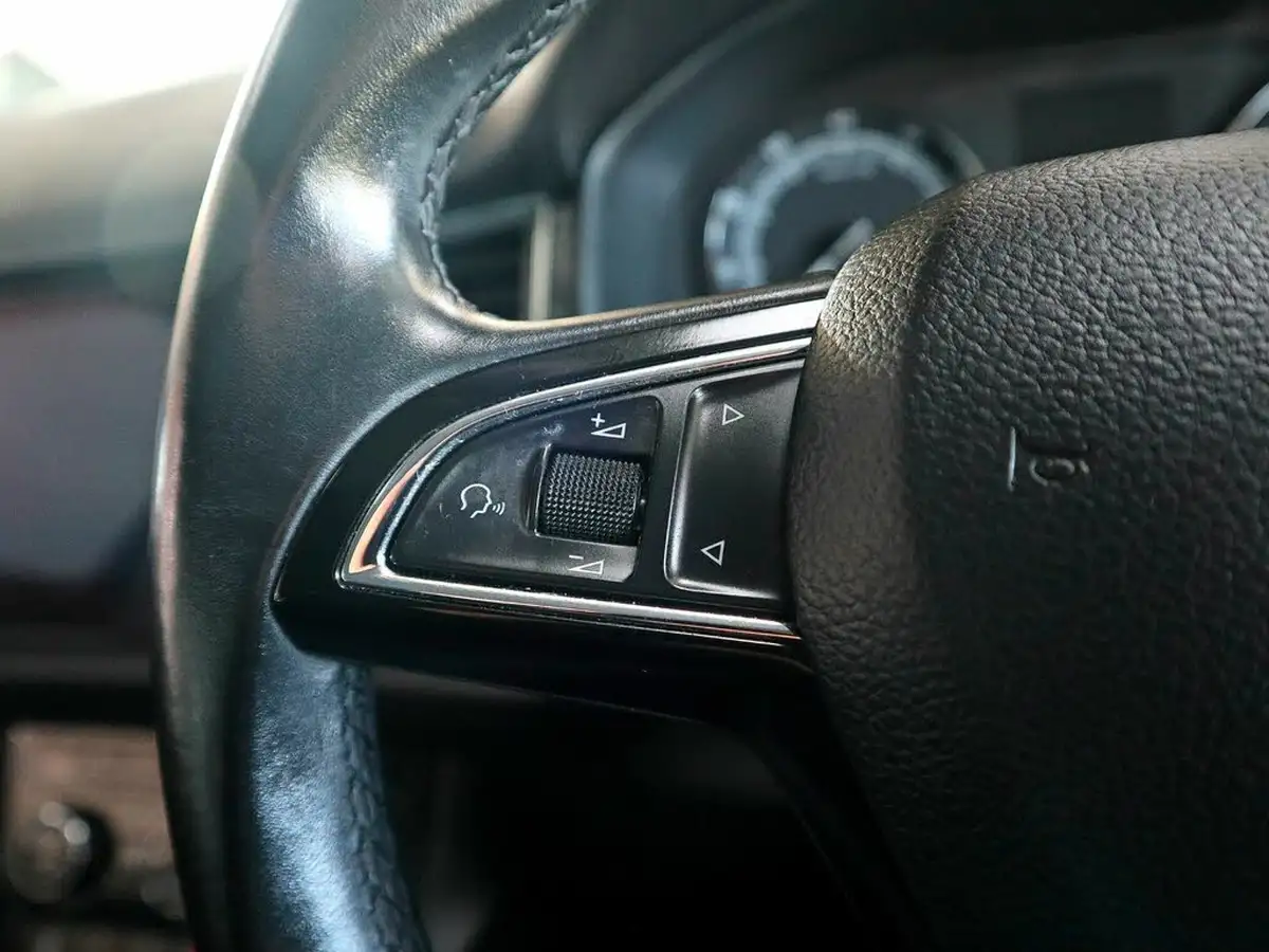 2018-skoda-kodiaq-14-tsi-se-l-4x4-7-seat-ss-big-31