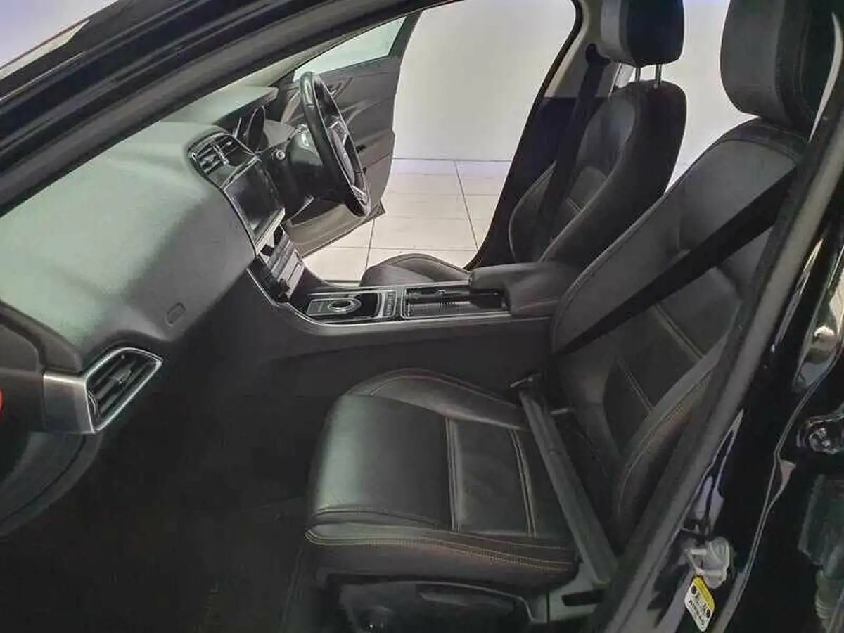2018-jaguar-xe-20i-prestige-200ps-1999cc-big-19