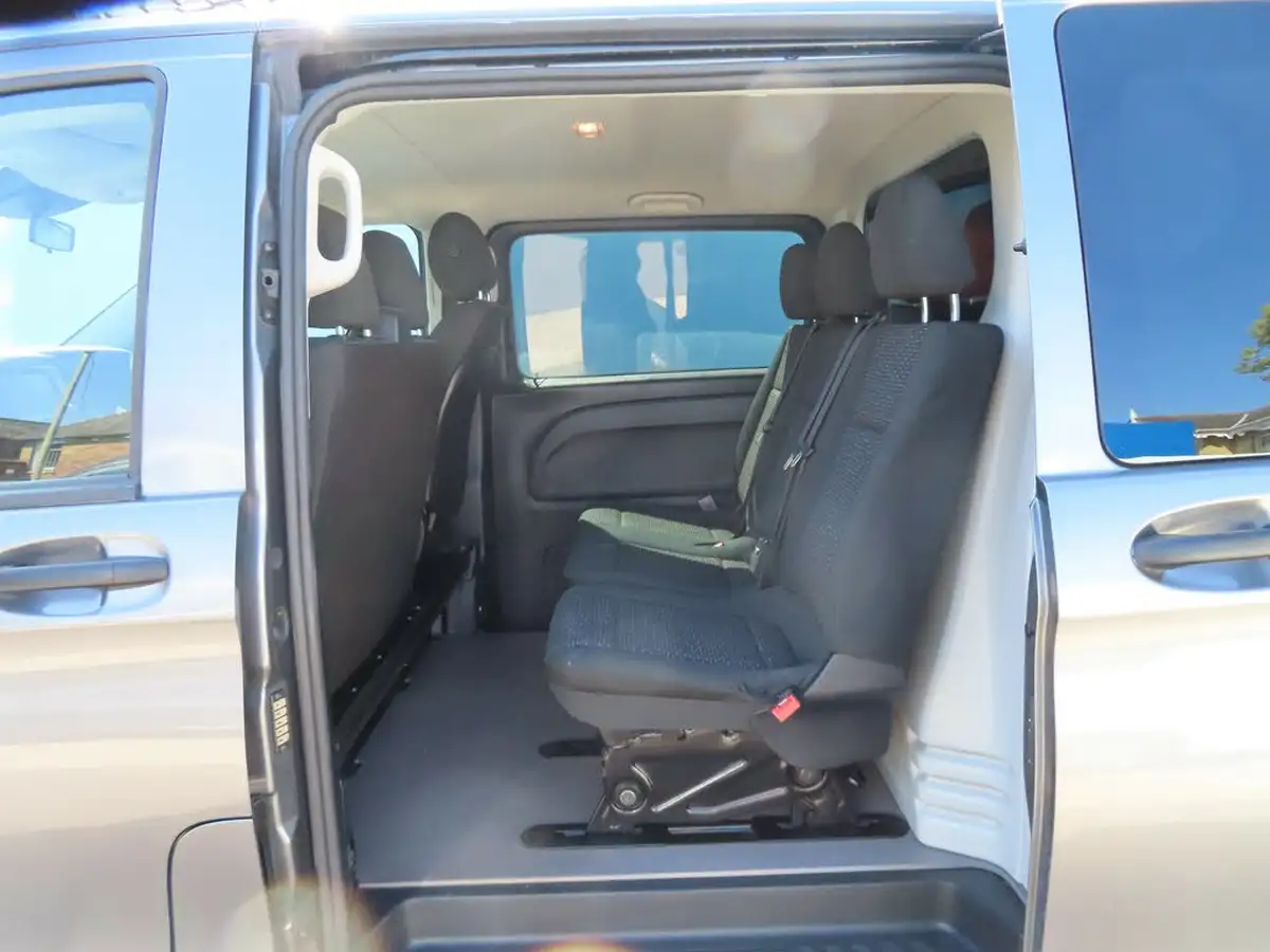 2022-mercedes-benz-vito-big-8
