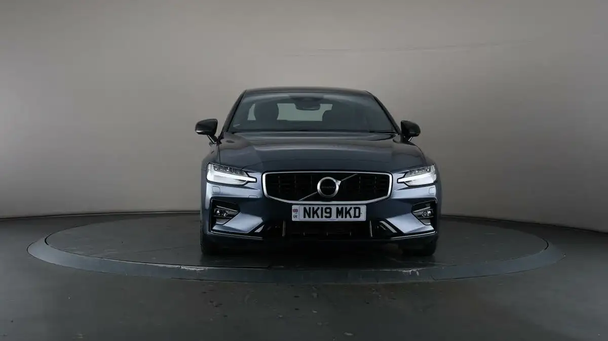 2019-volvo-s60-20-t5-r-design-plus-big-43