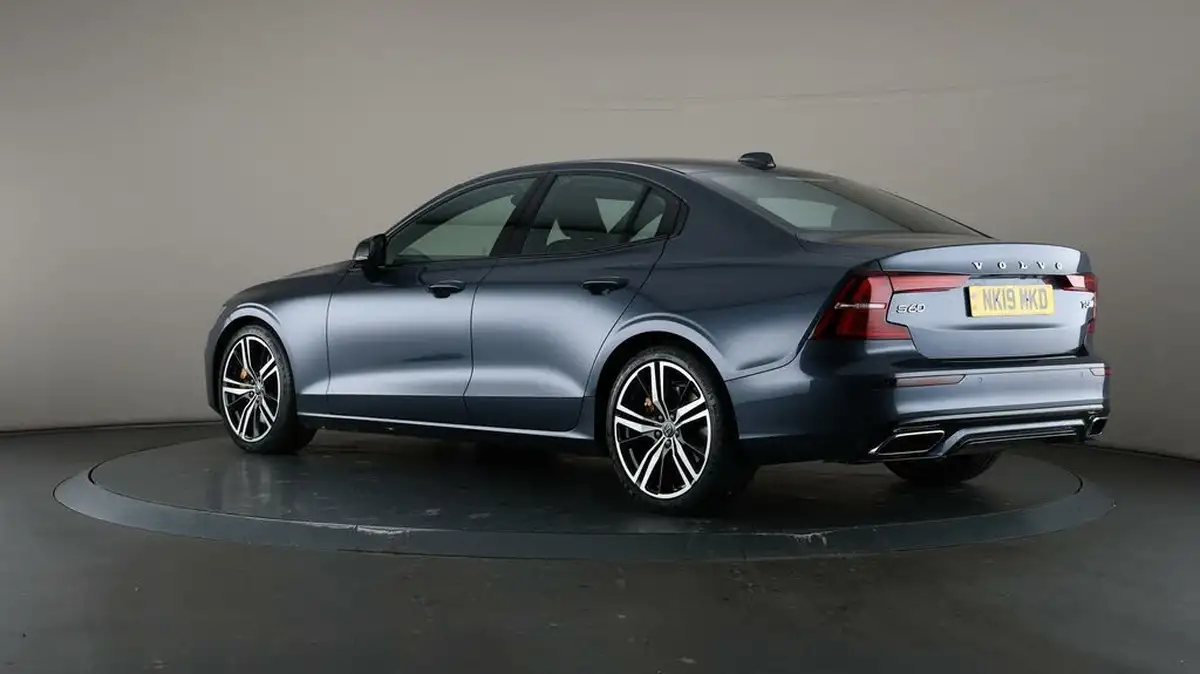 2019-volvo-s60-20-t5-r-design-plus-big-67