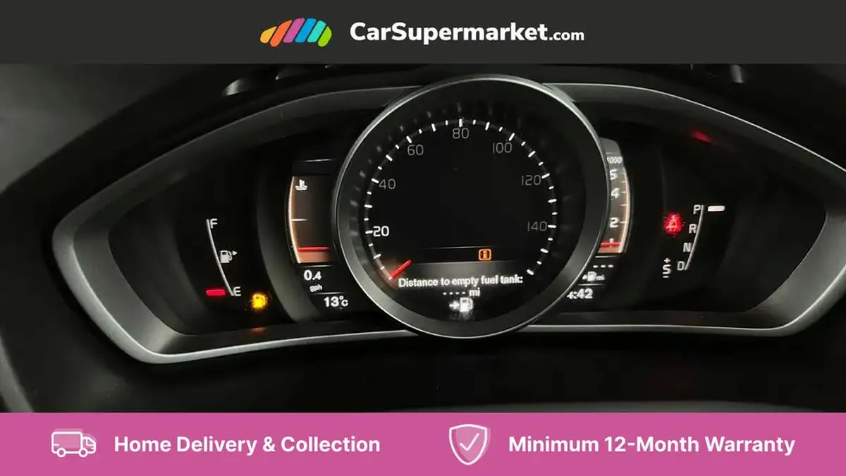 2018-volvo-v40-15-t3-cross-country-pro-big-14
