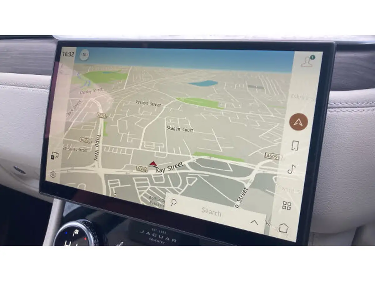 2022-jaguar-f-pace-20-d200-r-dynamic-black-big-10