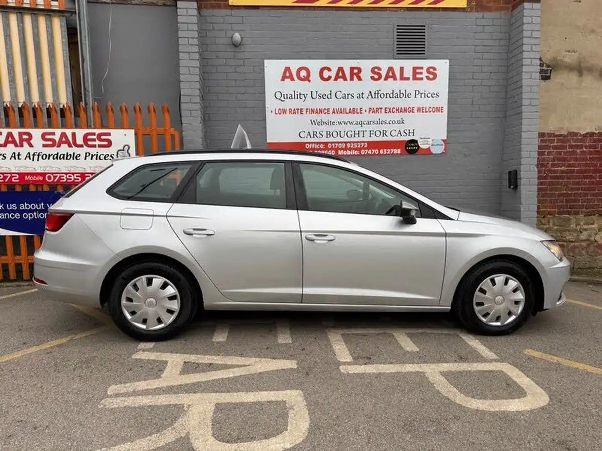 2017-seat-leon-16tdi-s-estate-big-7