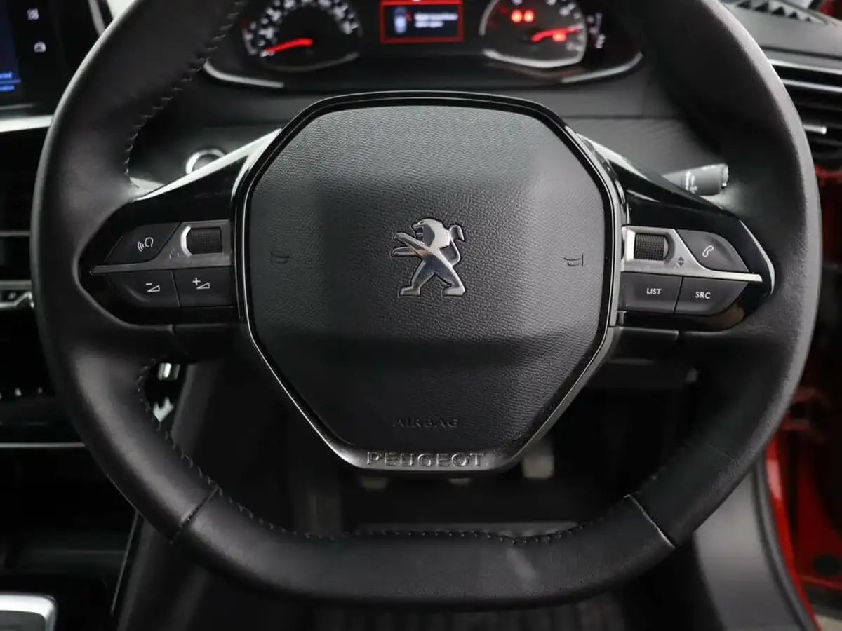 2021-peugeot-2008-suv-12-puretech-allure-100bhp-big-26