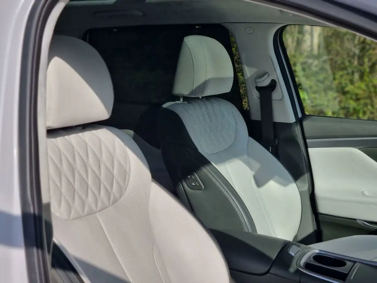 2021-hyundai-santa-fe-16-t-gdi-ultimate-230ps-4wd-hev-big-12