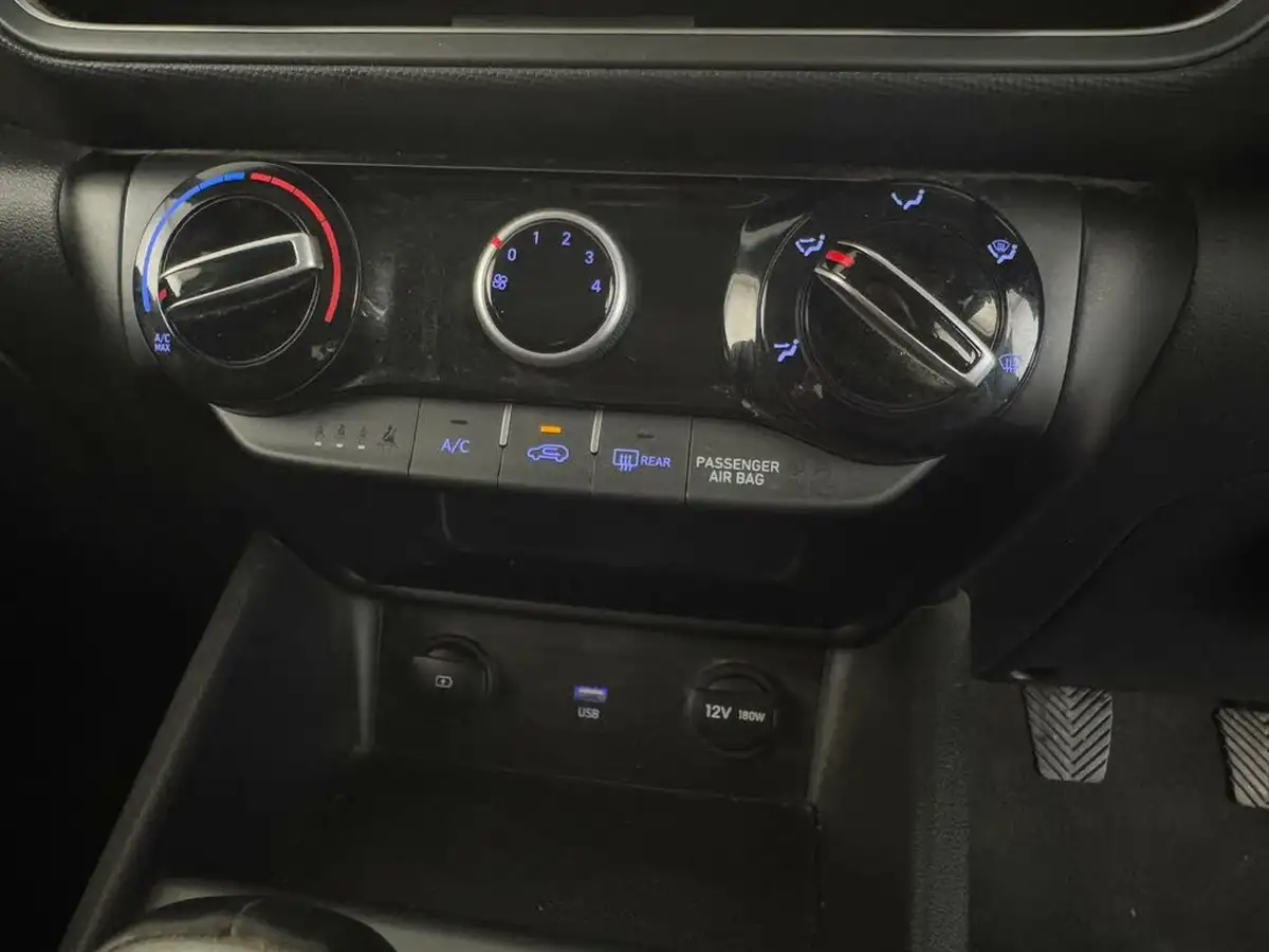 2021-hyundai-kona-10-t-gdi-se-connect-big-25