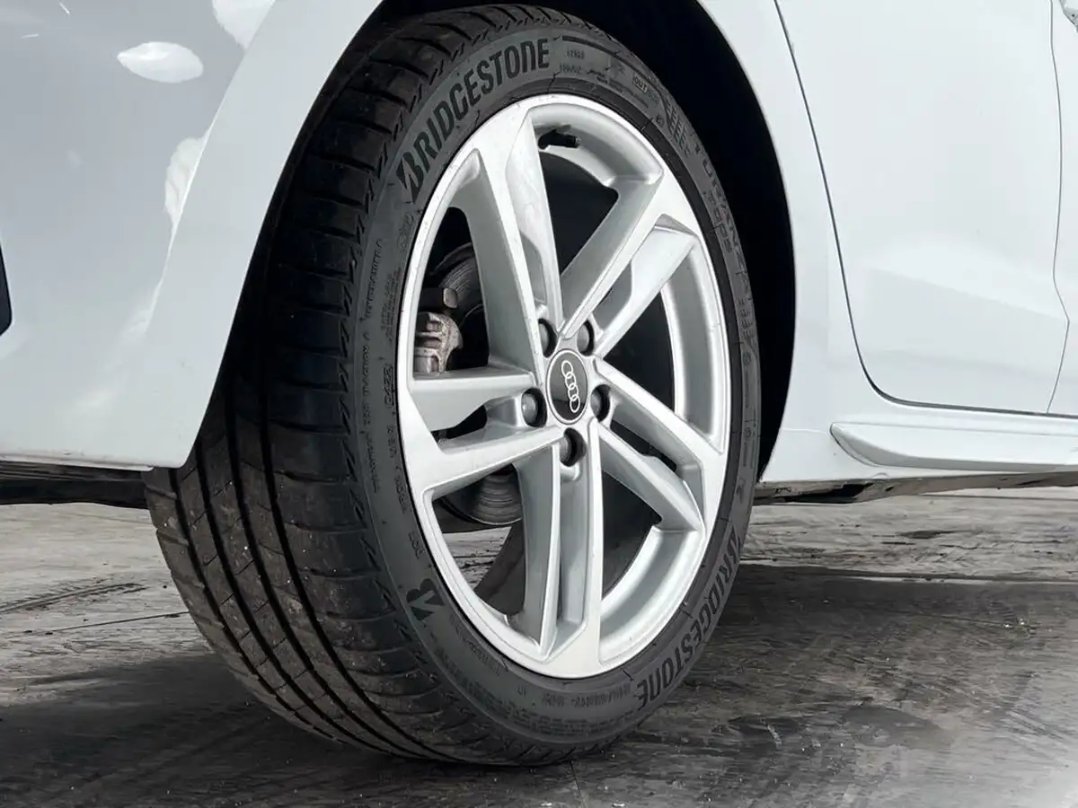 2022-audi-a1-10-30-tfsi-s-line-tronic-big-8