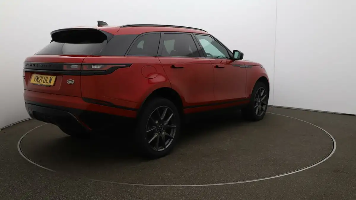 2021-land-rover-range-rover-velar-20-d200-r-dynamic-hse-big-46