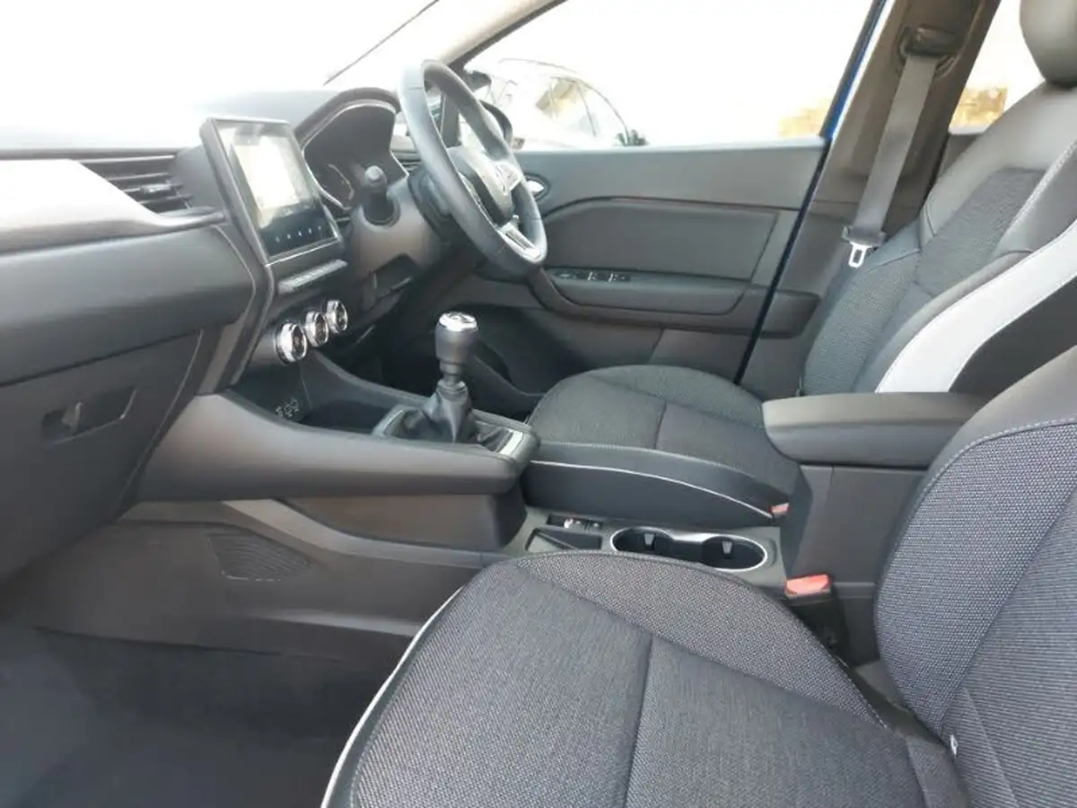 2022-renault-captur-13-tce-se-edition-big-4