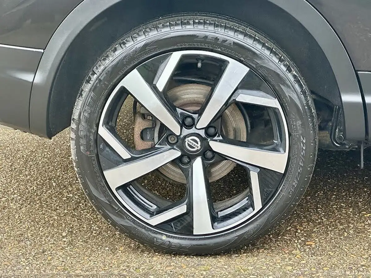2020-nissan-qashqai-13-dig-t-n-motion-140ps-big-37