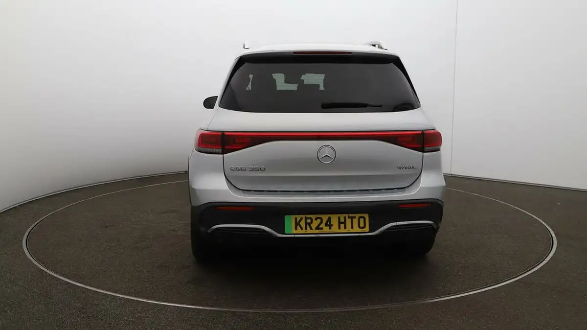 2023-mercedes-benz-eqb-e-350-amg-line-big-54