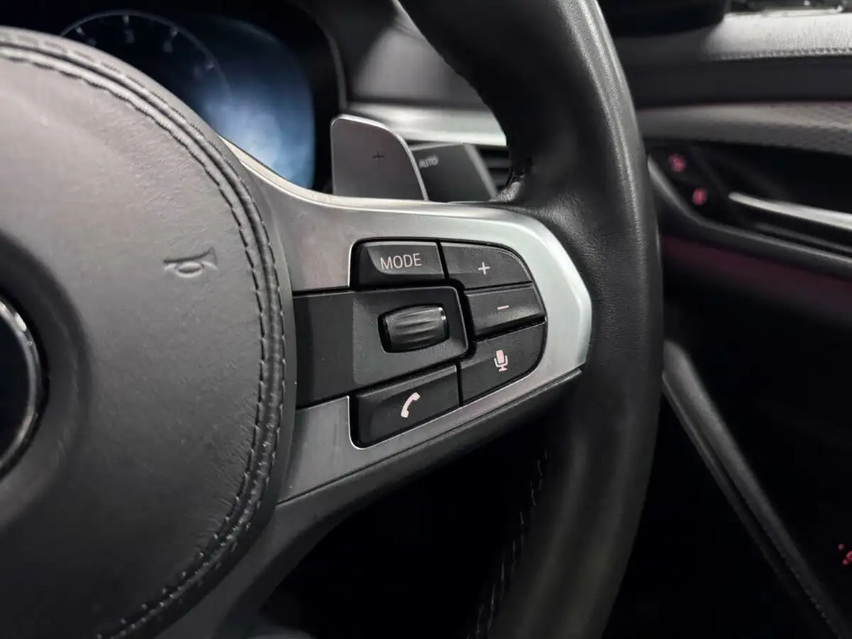2019-bmw-5-series-20-530i-m-sport-saloon-4d-big-22