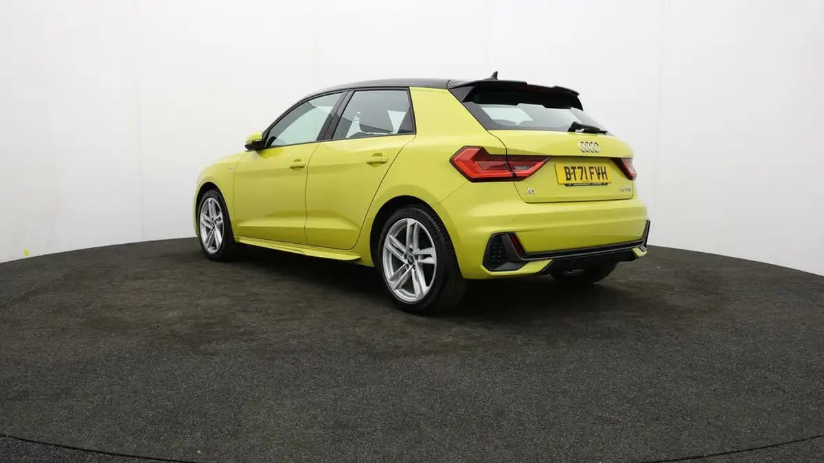 2022-audi-a1-10-25-tfsi-s-line-big-4
