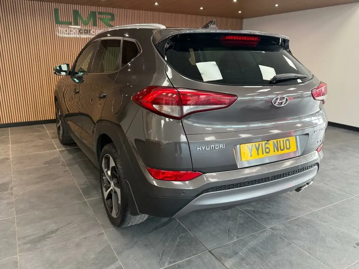 2016-hyundai-tucson-20crdi-premium-185ps-big-4