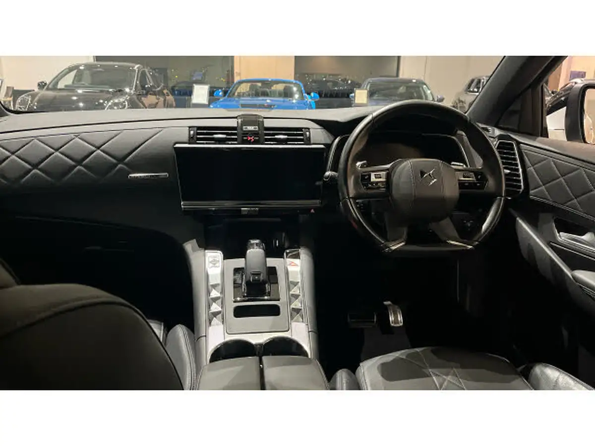 2019-ds-ds-7-crossback-16-puretech-prestige-225ps-big-9