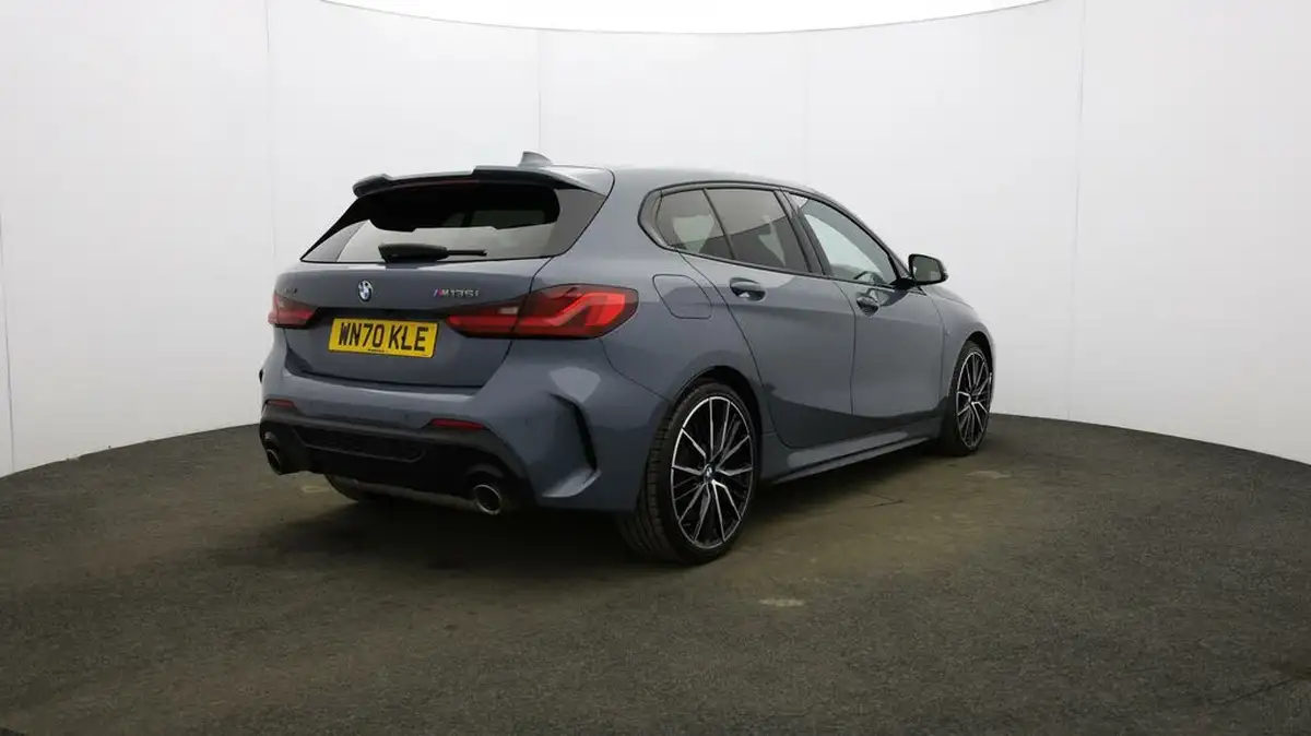 2020-bmw-1-series-20-m135i-xdrive-big-6