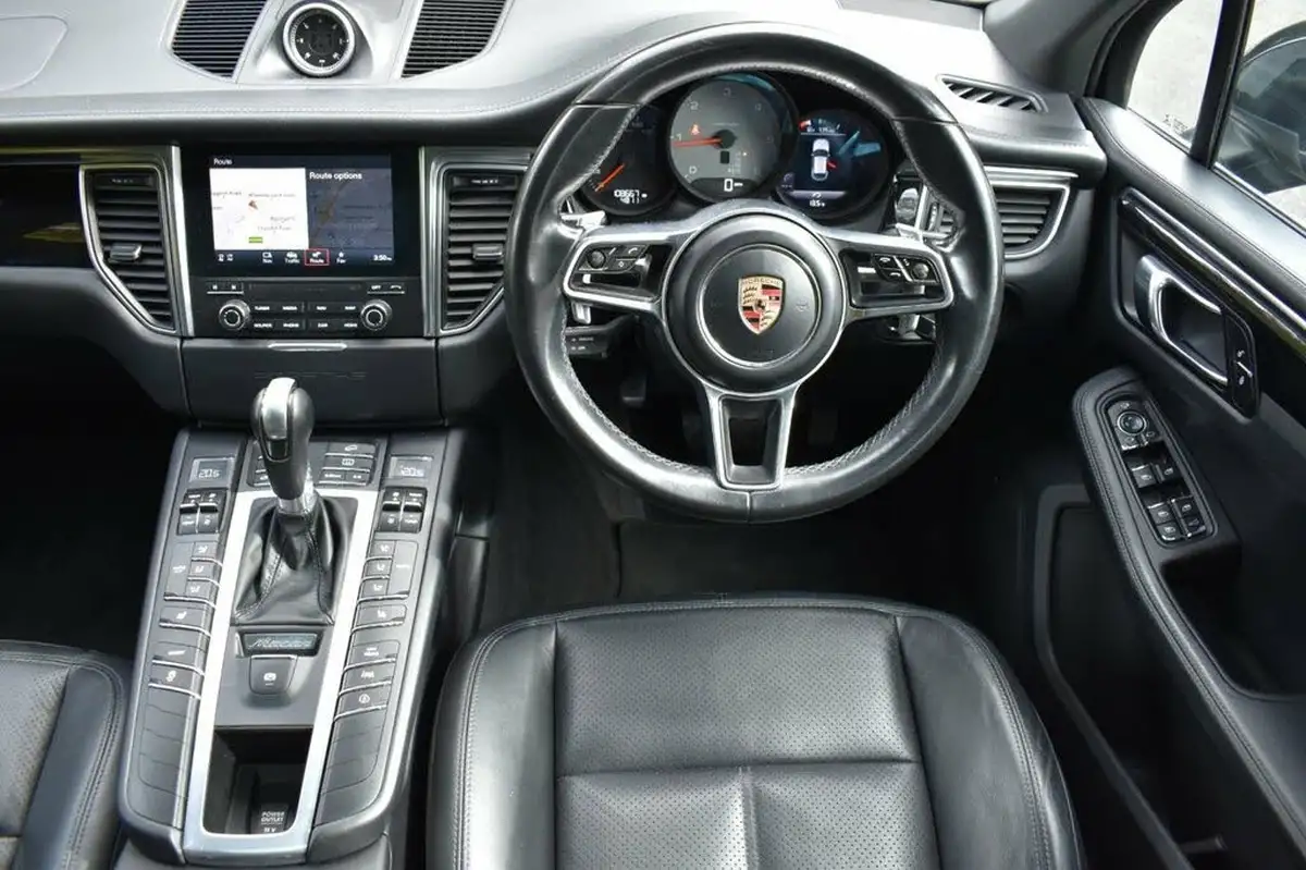2017-porsche-macan-30td-s-ss-big-4