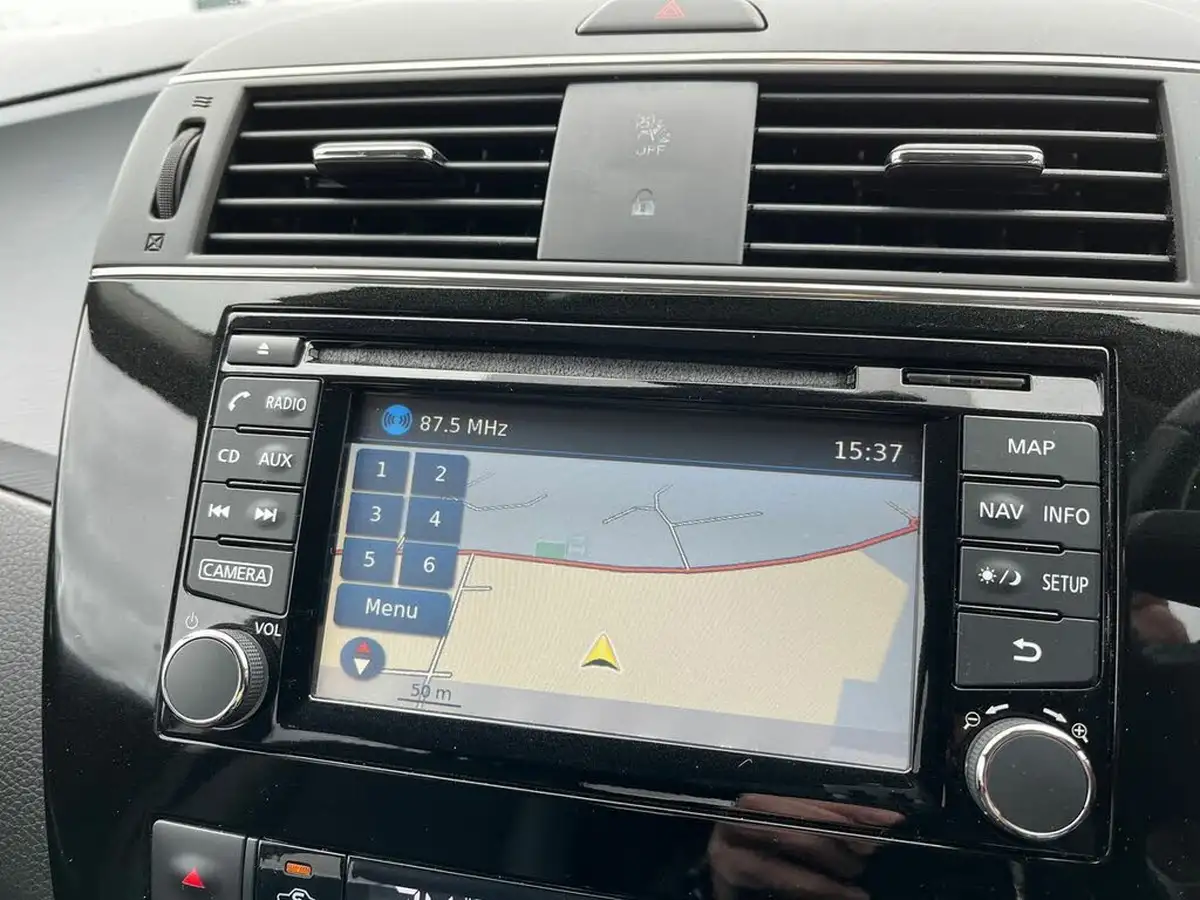 2017-nissan-pulsar-15dci-n-connecta-ss-big-25
