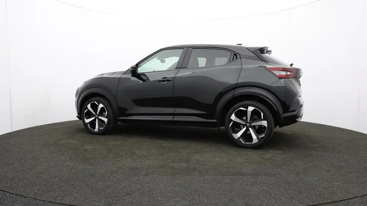 2021-nissan-juke-10-dig-t-tekna-big-73