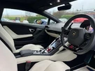 2021-lamborghini-huracan-small-24