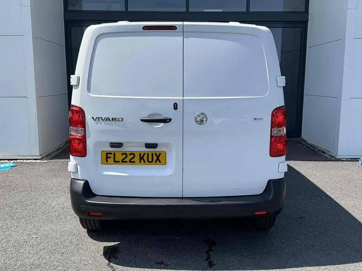 2022-vauxhall-vivaro-20td-3100-l1h1-dynamic-big-13