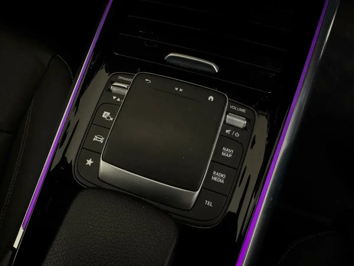 2022-mercedes-benz-gla-class-13-gla-250e-exclusive-edition-premium-big-30