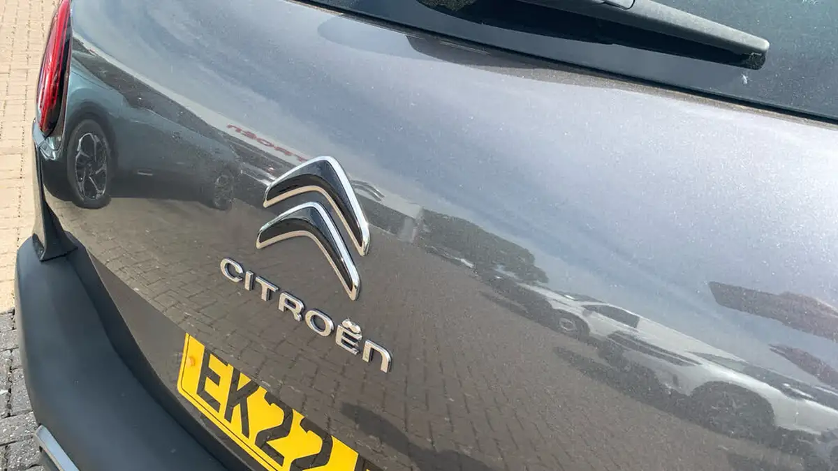 2022-citroen-c3-aircross-12-puretech-shine-plus-130ps-eat6-big-37