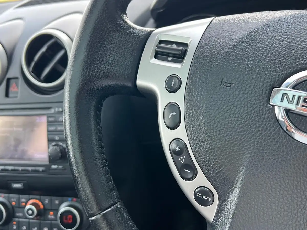 2013-nissan-qashqai-16td-360-big-15