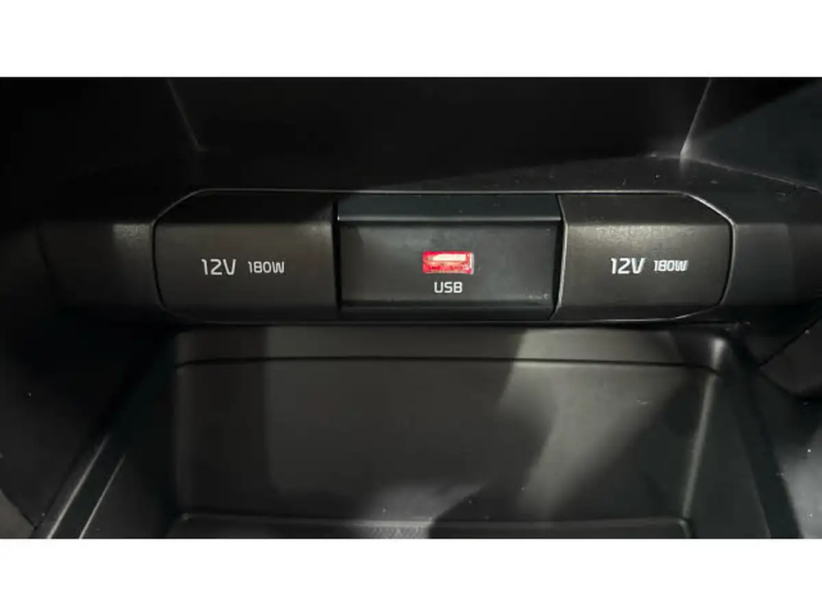 2022-kia-xceed-10-t-gdi-2-big-21
