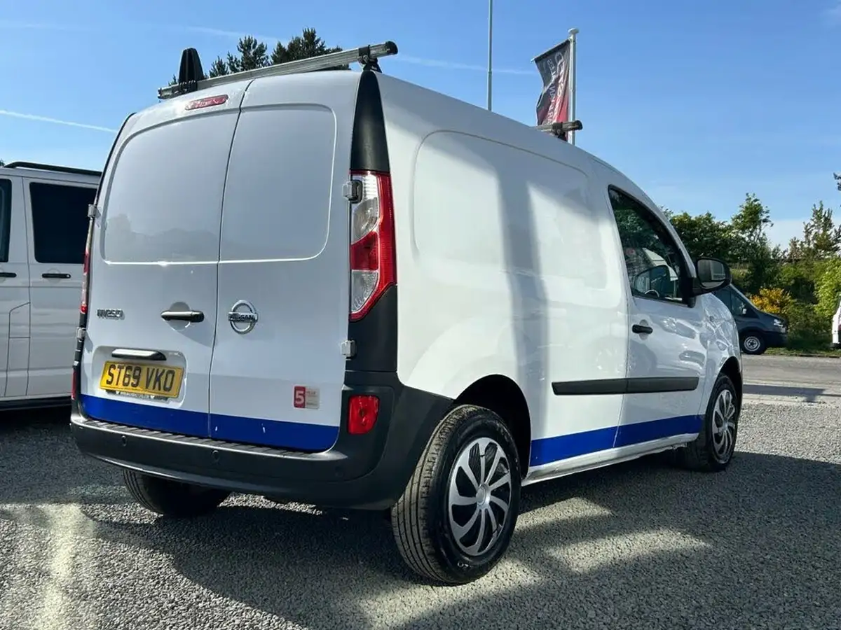 2020-nissan-nv250-15dci-acenta-l1-80bhp-big-4