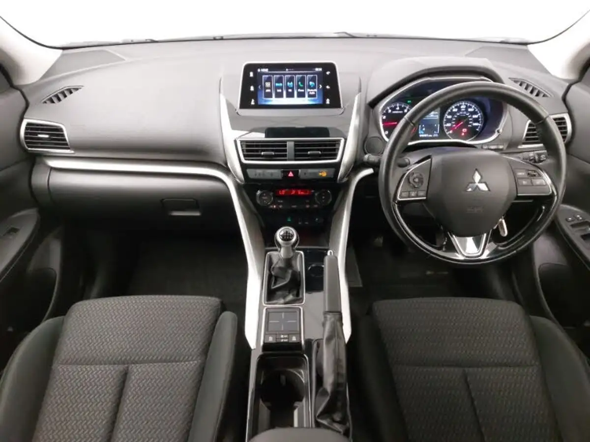 2019-mitsubishi-eclipse-cross-15-2-big-2