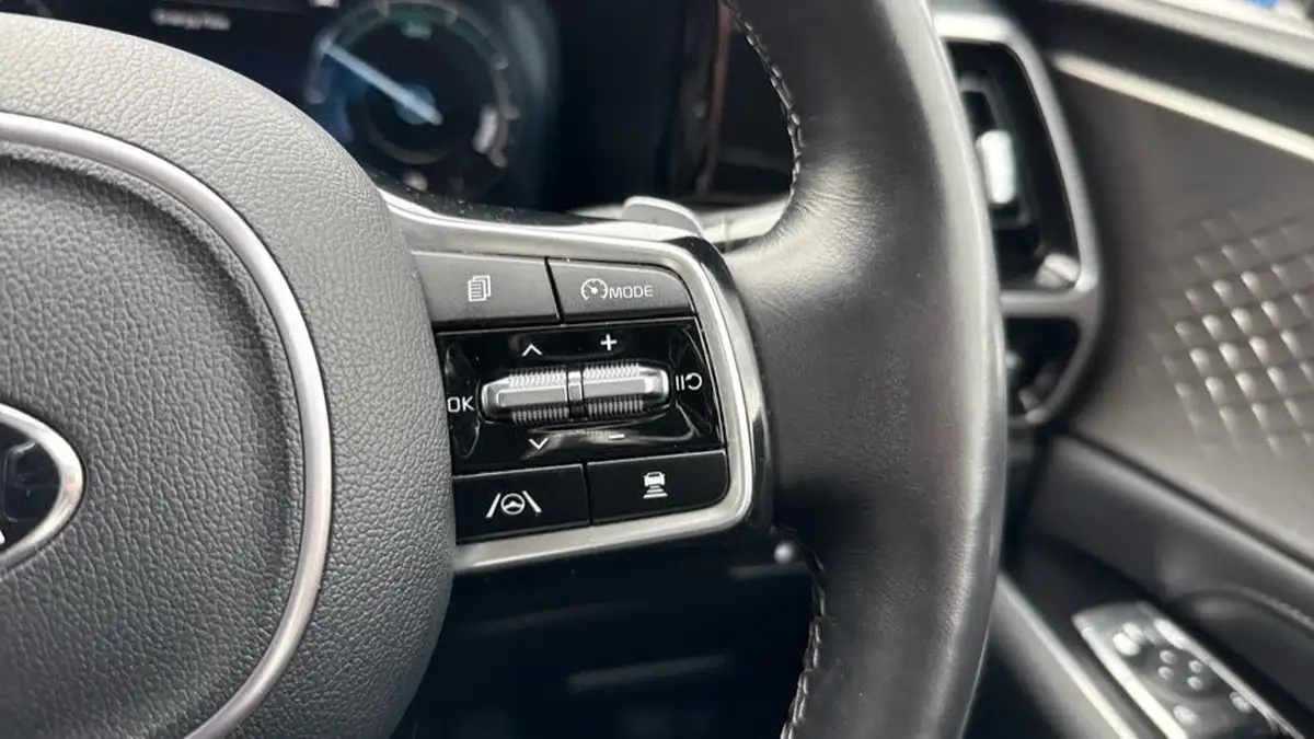 2022-kia-sorento-16-t-gdi-3-261bhp-phev-big-43