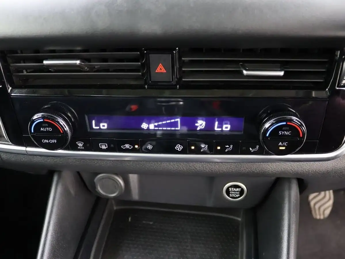 2024-nissan-qashqai-13-dig-t-n-connecta-140ps-big-17