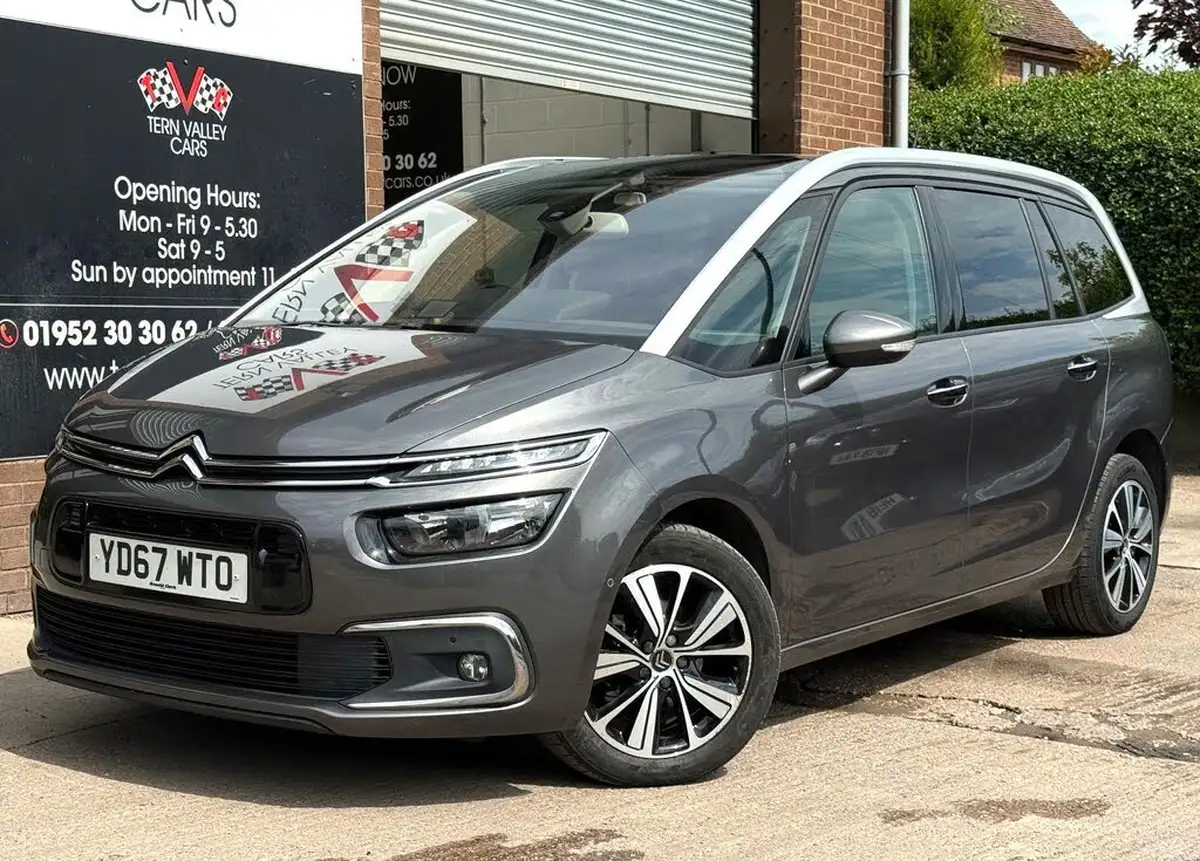 2017-citroen-grand-c4-picasso-16bluehdi-flair-big-26