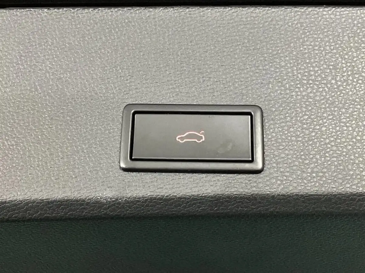 2019-seat-ateca-20tdi-xcellence-lux-150ps-ss-1968cc-dsg-big-25