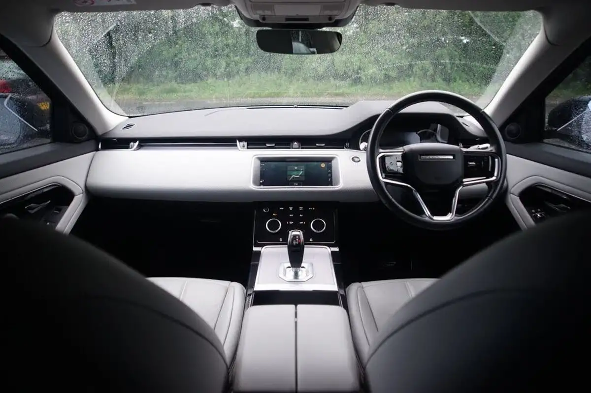 2021-land-rover-range-rover-evoque-20-p200-s-big-2