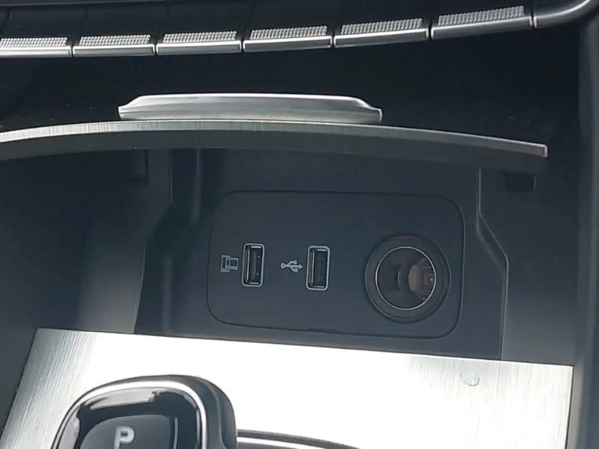 2023-mg-hs-15t-gdi-trophy-258ps-plug-in-hybrid-auto-big-10