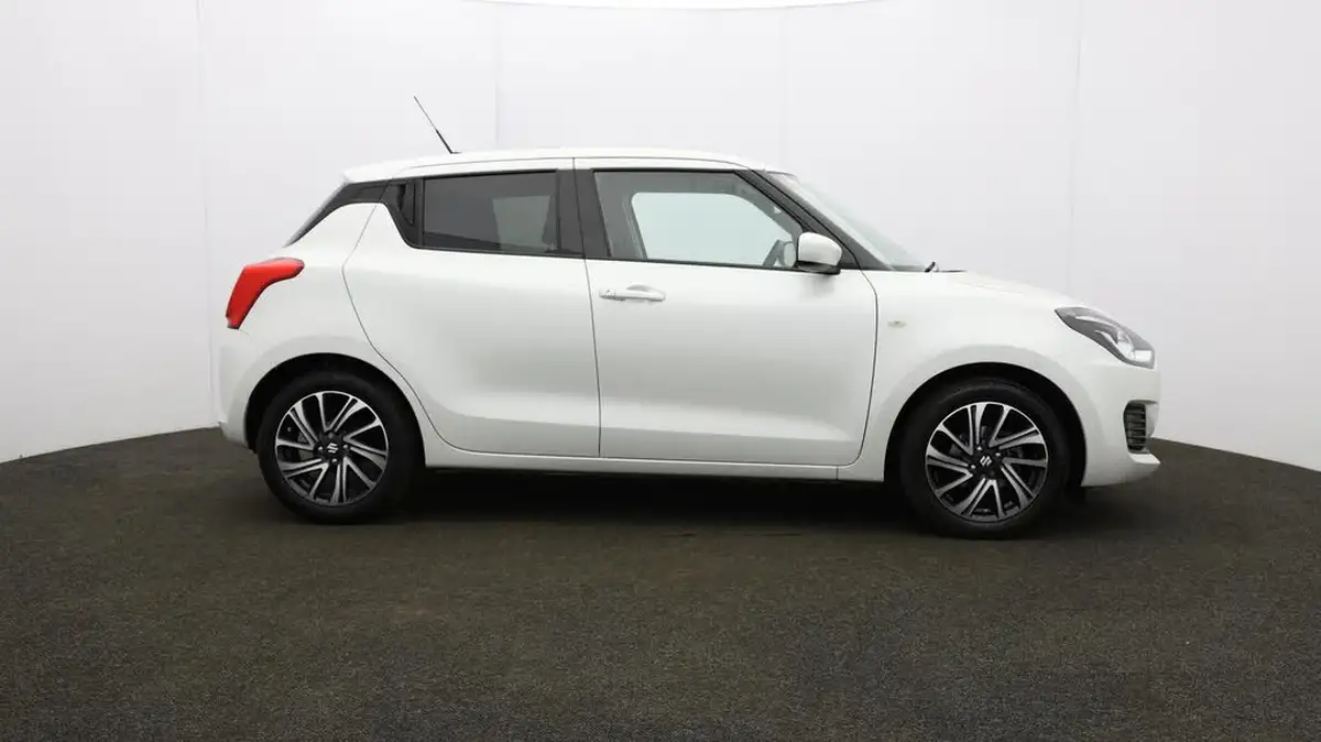 2023-suzuki-swift-12-dualjet-sz-l-big-50