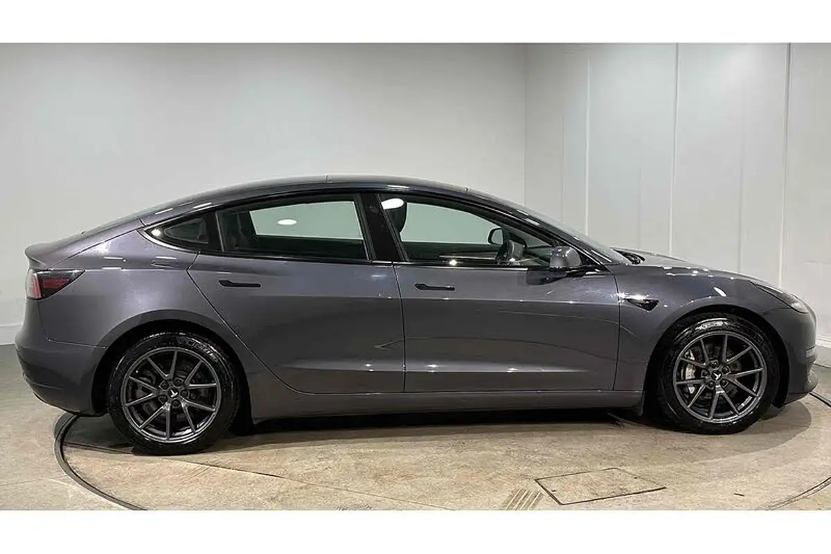 2021-tesla-model-3-e-long-range-4x4-big-4