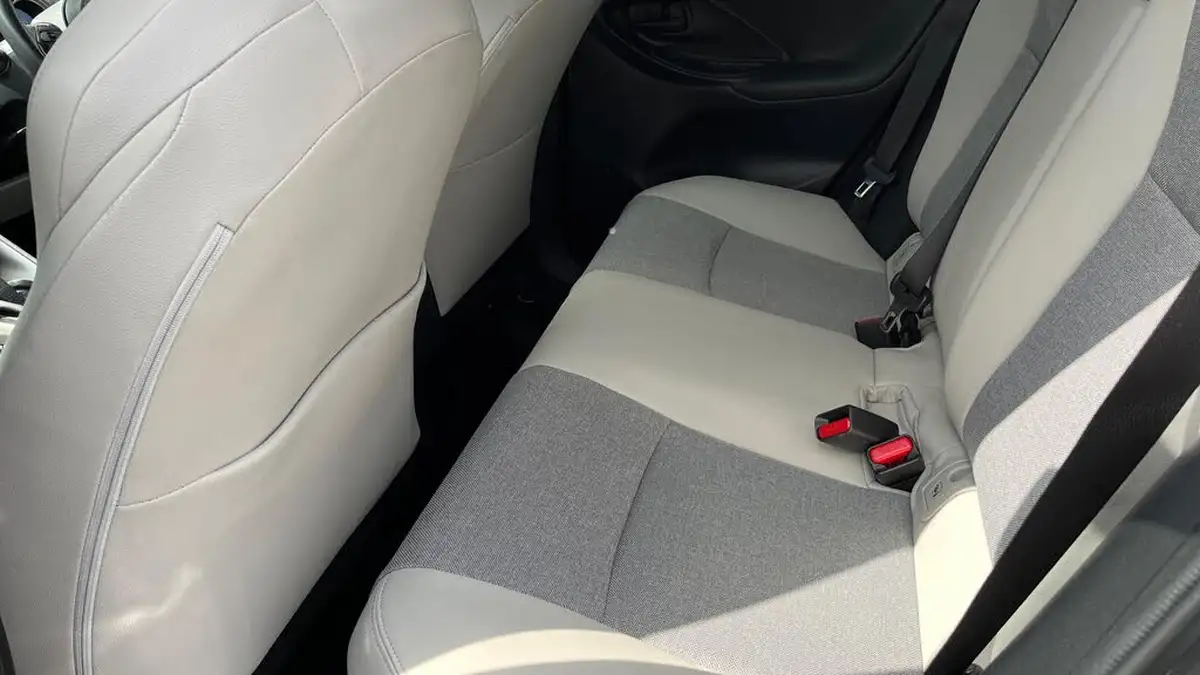 2022-toyota-yaris-cross-15-vvt-i-excel-city-packpan-roof-big-32