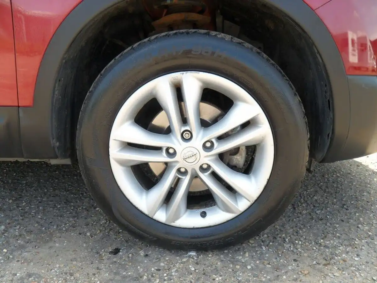 2010-nissan-qashqai-15td-acenta-big-49