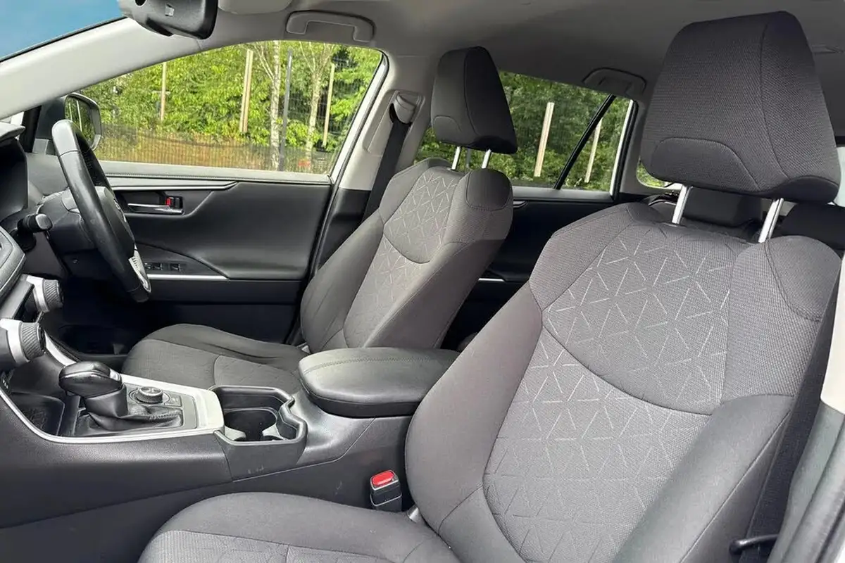 2022-toyota-rav4-25-vvt-i-design-219bhp-big-15