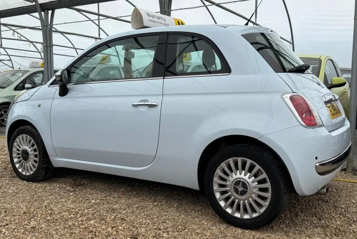 2009-fiat-500-12-lounge-big-26