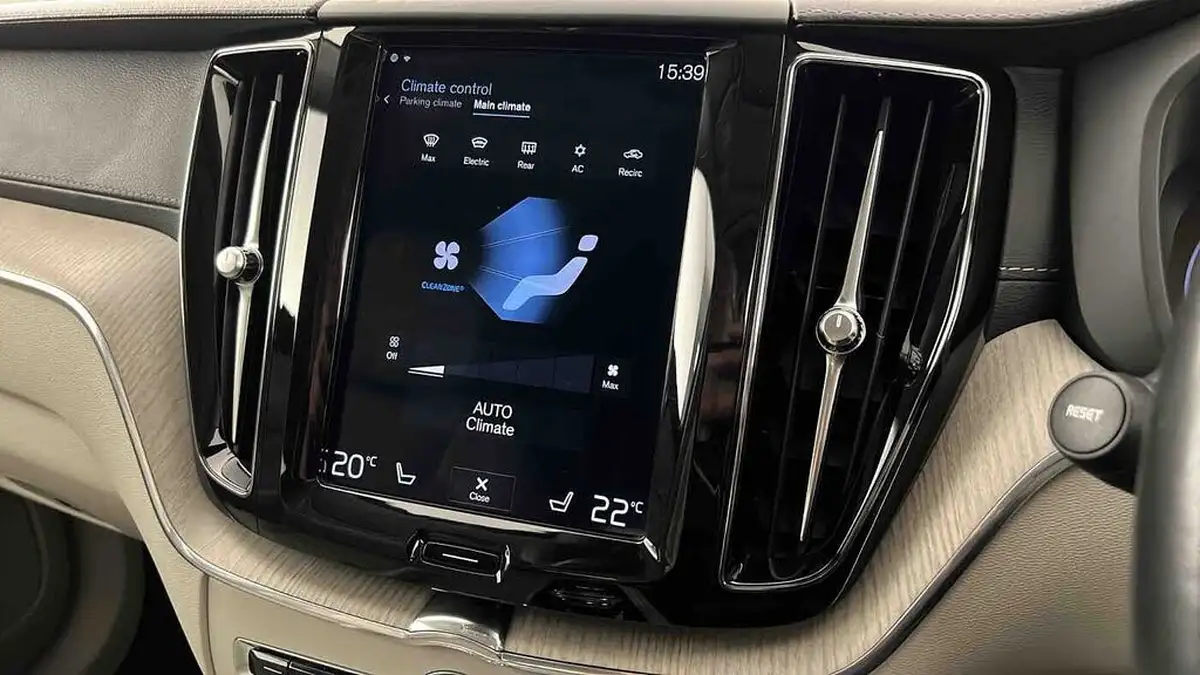 2020-volvo-xc60-20td-b4-inscription-expression-big-14